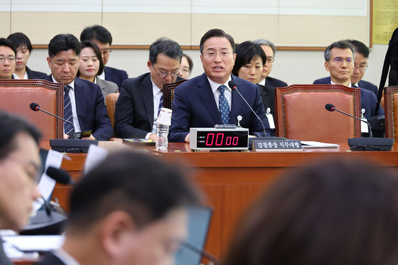강제북송·이진숙 제척·호남반도체 공방…여야, 종합감사 곳곳 충돌(종합)