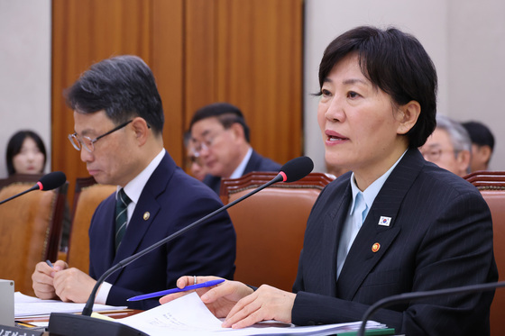 [국감] 답변하는 송미령 장관
