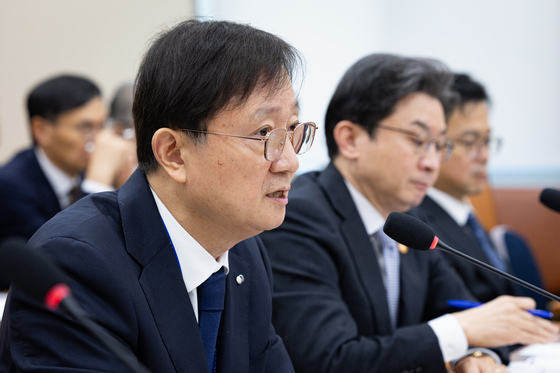 예금보호 1억에도 '역머니무브'…이찬진 "지역 중소금융 무너져"