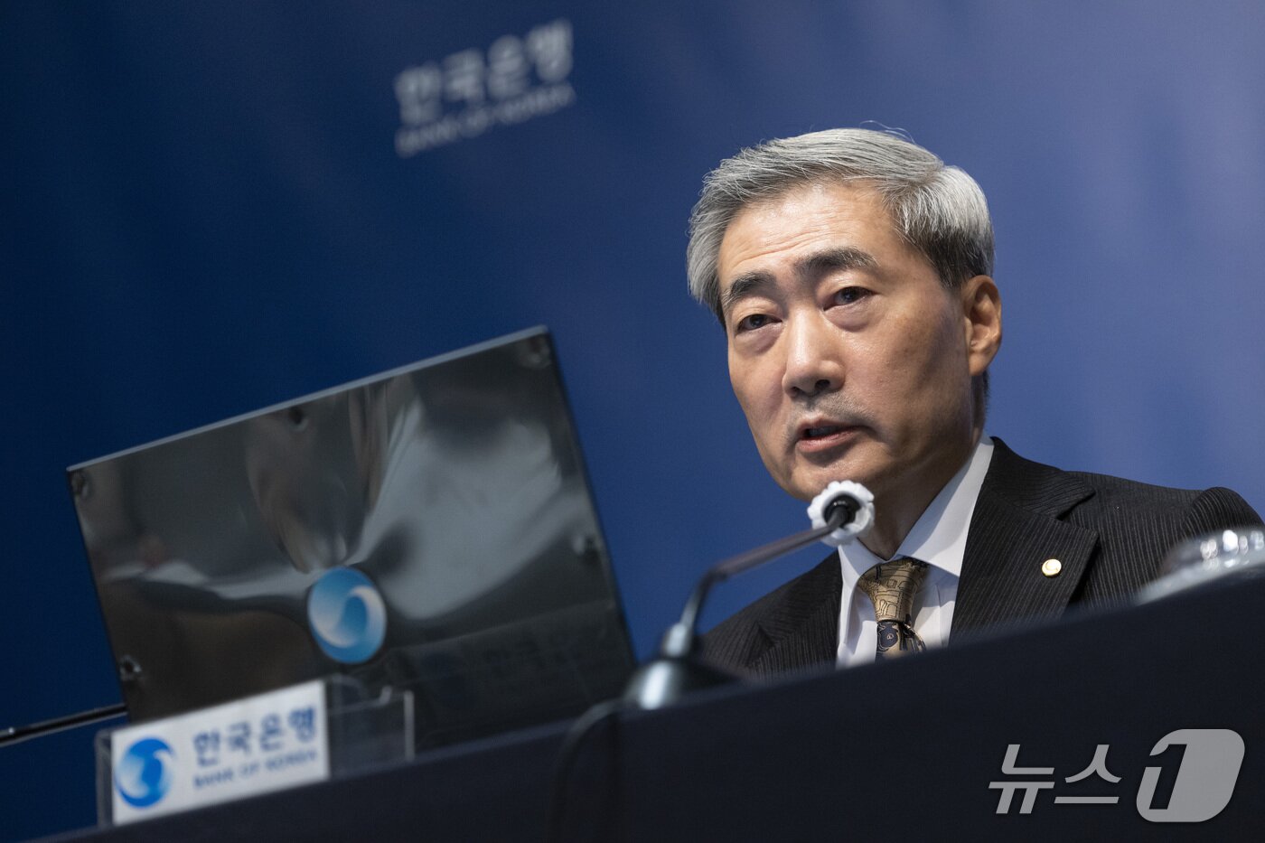 본문 이미지 - 신현송 한국은행 총재 2026.10.22 ⓒ 뉴스1