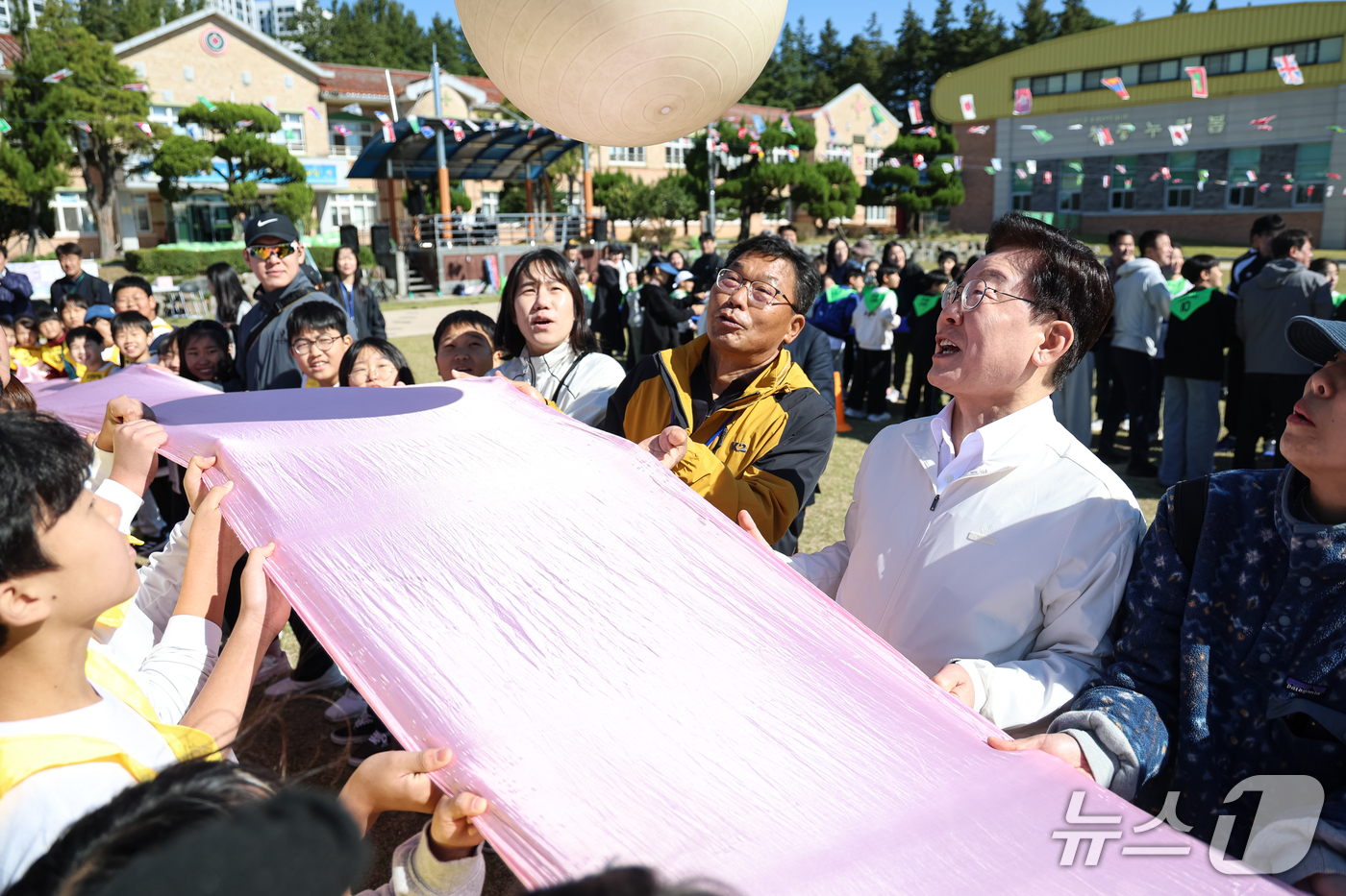 왕궁초 가을 행복학교 체육한마당 짐볼 게임