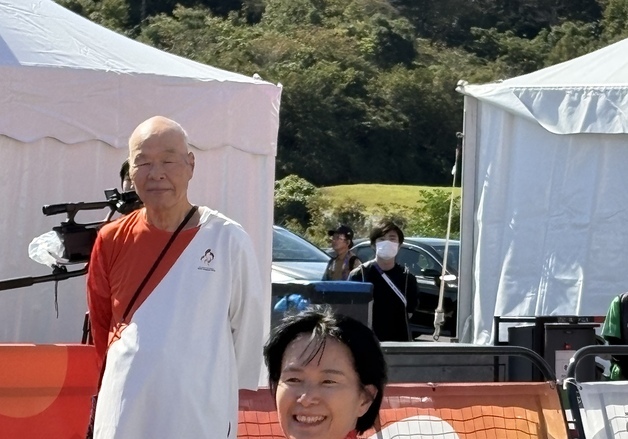 '눈물의 동메달' 하루 만에 금빛 질주…허윤정, 부상 딛고 정상 등극
