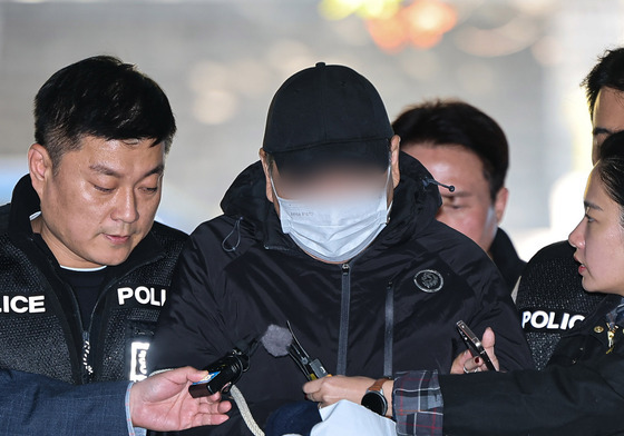 법정 향하는 역삼동 연쇄방화 피의자