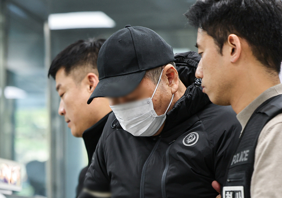 법정 향하는 역삼동 연쇄방화 피의자