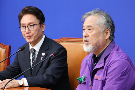 인사말하는 이정민 이태원참사 유가족협의회 운영위원장
