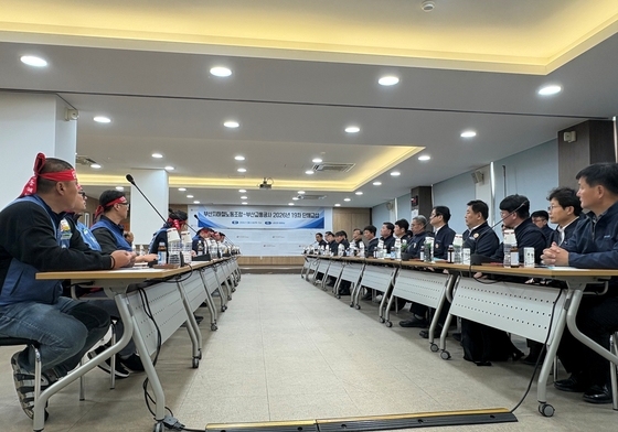 부산지하철 노사 최종 교섭 시작…결렬 시 23일 오전 6시부터 총파업