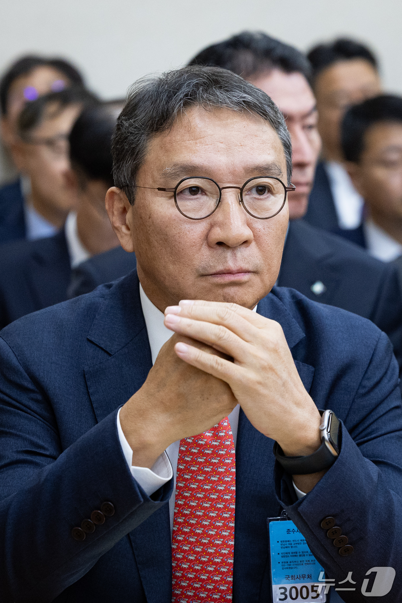 (서울=뉴스1) 유승관 기자 = 김학수 넥스트레이드 대표가 22일 서울 여의도 국회에서 열린 정무위원회의 금융위원회, 금융감독원 등에 대한 국정감사 종합감사에 인반증인으로 출석해 …