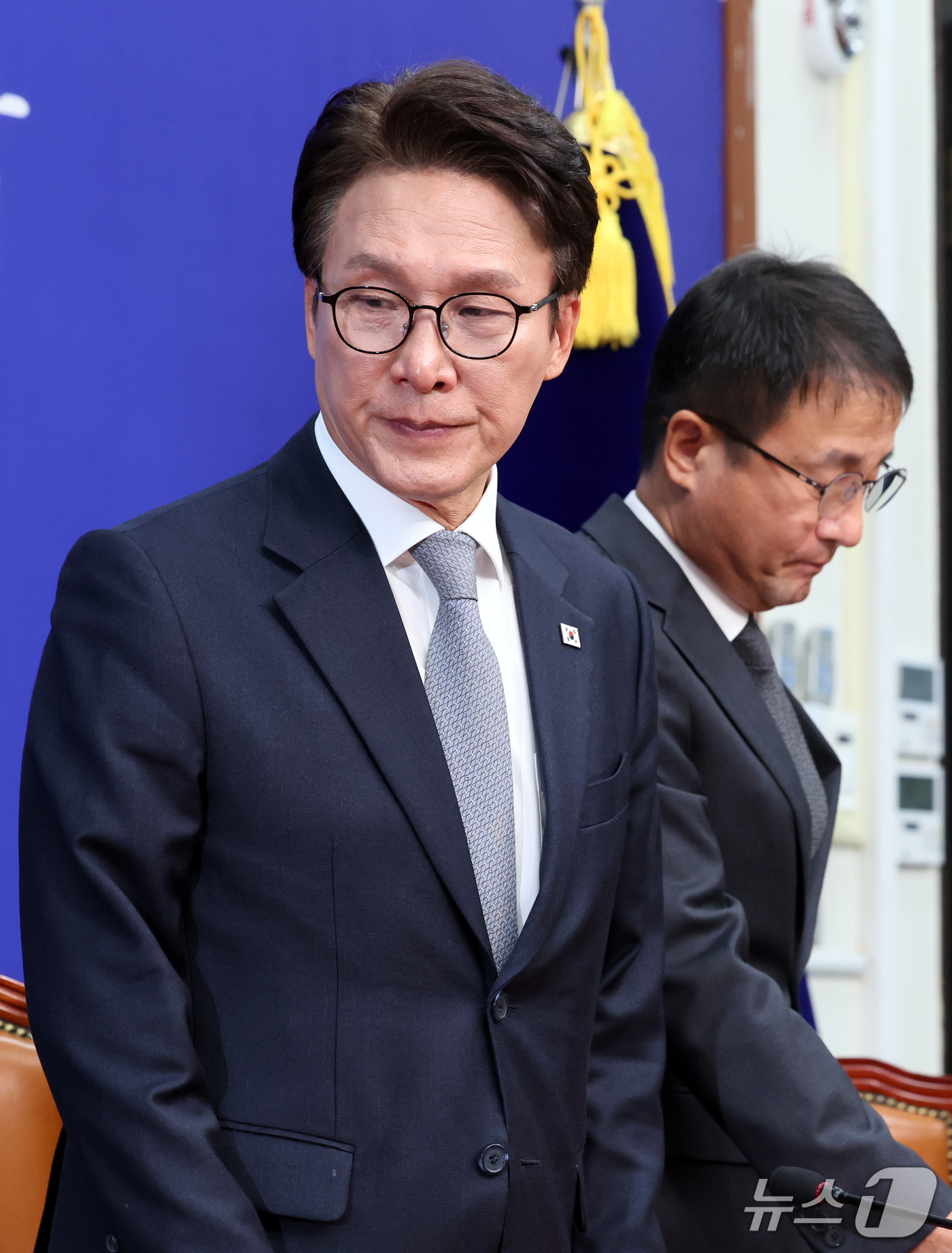 (서울=뉴스1) 황기선 기자 = 김민석 더불어민주당 대표가 23일 오전 서울 여의도 국회에서 열린 최고위원회의에 참석하고 있다. 2026.10.23/뉴스1