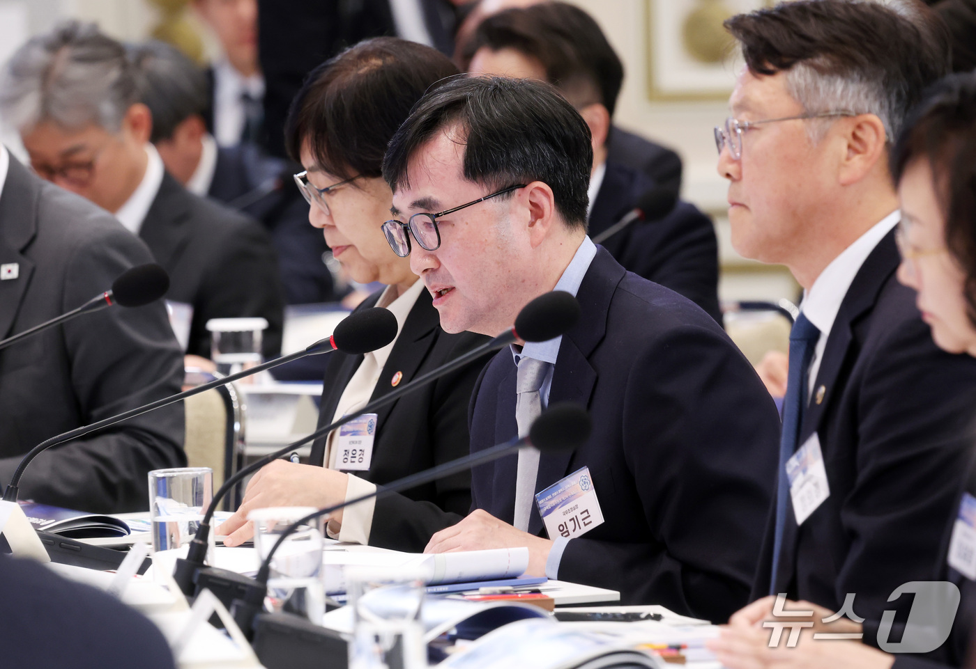 (서울=뉴스1) 이재명 기자 = 임광현 청와대 비서실장이 23일 청와대에서 열린 규제합리화위원회 2차 전체회의에서 모두발언을 하고 있다. 2026.10.23/뉴스1