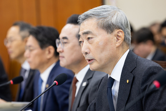 신현송 "초저금리 복귀 어렵다" 동의…"고성장·고금리 대응"