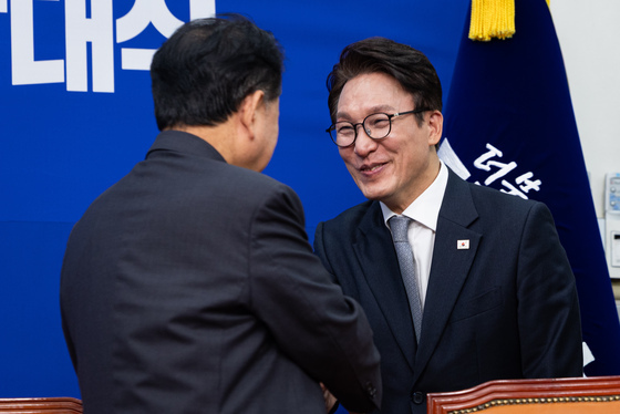 김민석 "청년층 지지율 회복 과제…청년 당원부터 지도자 키워야"
