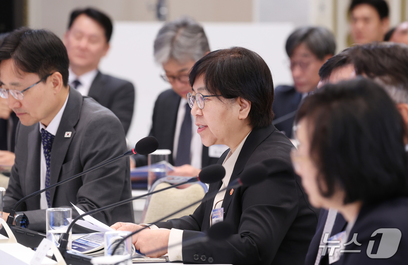 (서울=뉴스1) 이재명 기자 = 정은경 보건복지부 장관이 23일 청와대에서 열린 규제합리화위원회 2차 전체회의에서 모두발언을 하고 있다. 2026.10.23/뉴스1