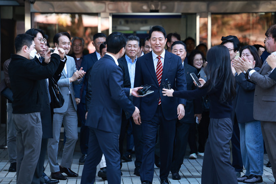 '항소심 무죄 선고' 미소짓는 오세훈 시장