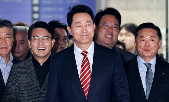 기사회생 오세훈, '가까워진 대권 도전'…"믿어준 시민께 감사"(종합)