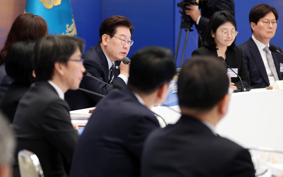 규제합리화위원회 회의 발언하는 이재명 대통령