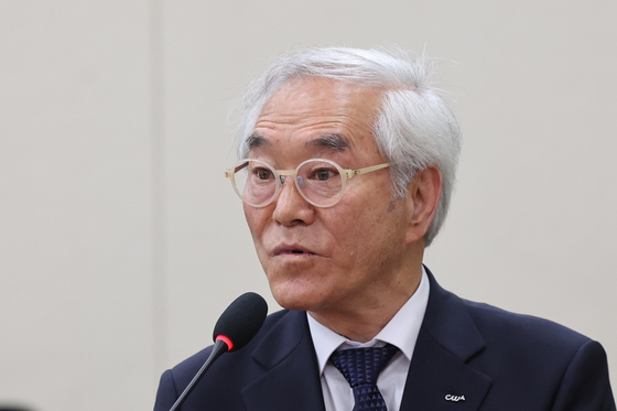 [국감] 답변하는 장건 건설근로자공제회 이사장