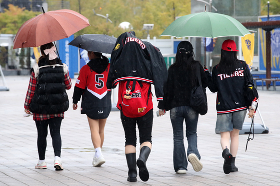 가을비 두 차례 온다…오늘 오후 시작, 토요일 맑았다 일요일 또 비