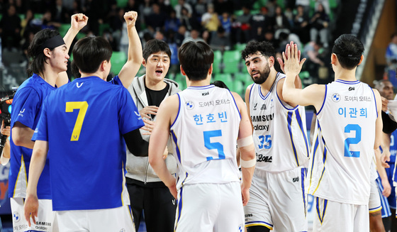 '개막 8연승' 서울 삼성, 프로농구 개막 연승 타이기록