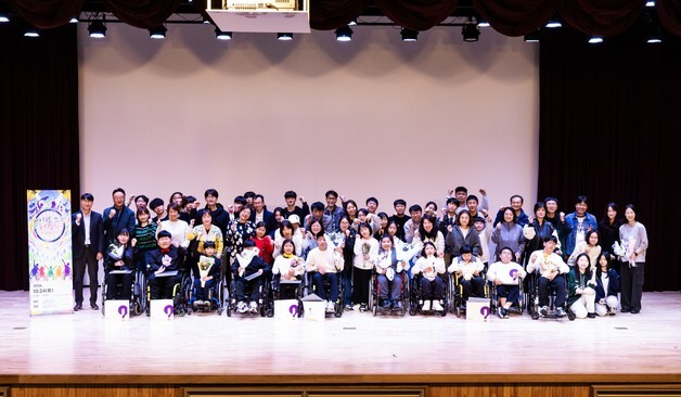 SK행복나눔재단, 휠체어 사용 청소년 주도 '바퀴로 쓰는 이야기' 개최