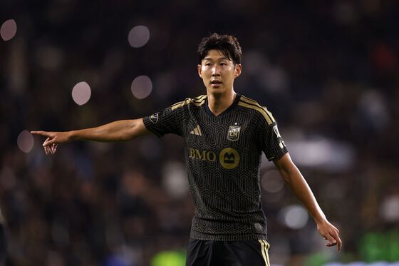 '손흥민 풀타임' LA FC, LA 갤럭시와 2-2 무승부…4경기 무패