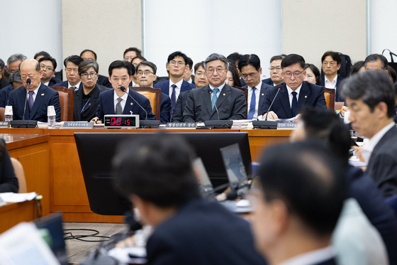여야, 중수청장 국무회의 배석 논란·추미애-오세훈 위증 고발 두고 공방