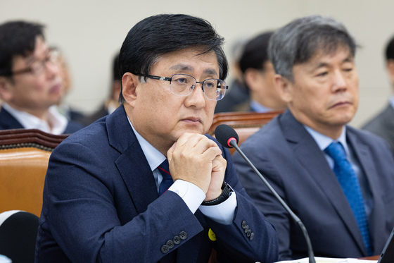 김성환 "한전채 한도 2배 복귀 어렵다"…특례 연장 가능성