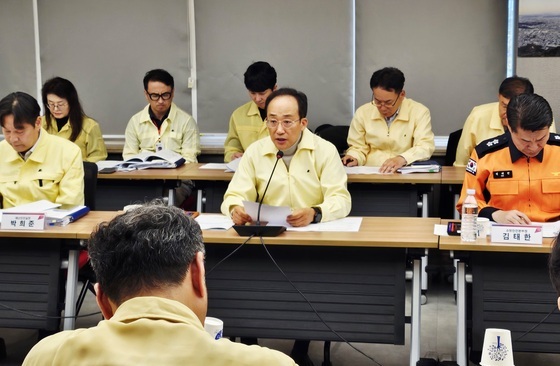 재난안전 대책회의 주재하는 추경호