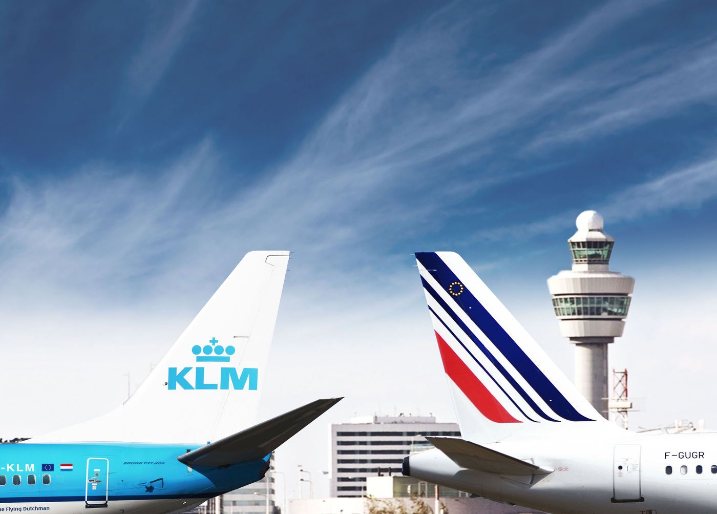 본문 이미지 - 에어프랑스 항공기(오른쪽)와 KLM 항공기(왼쪽)의 모습.(자료사진. 에어프랑스-KLM 제공)