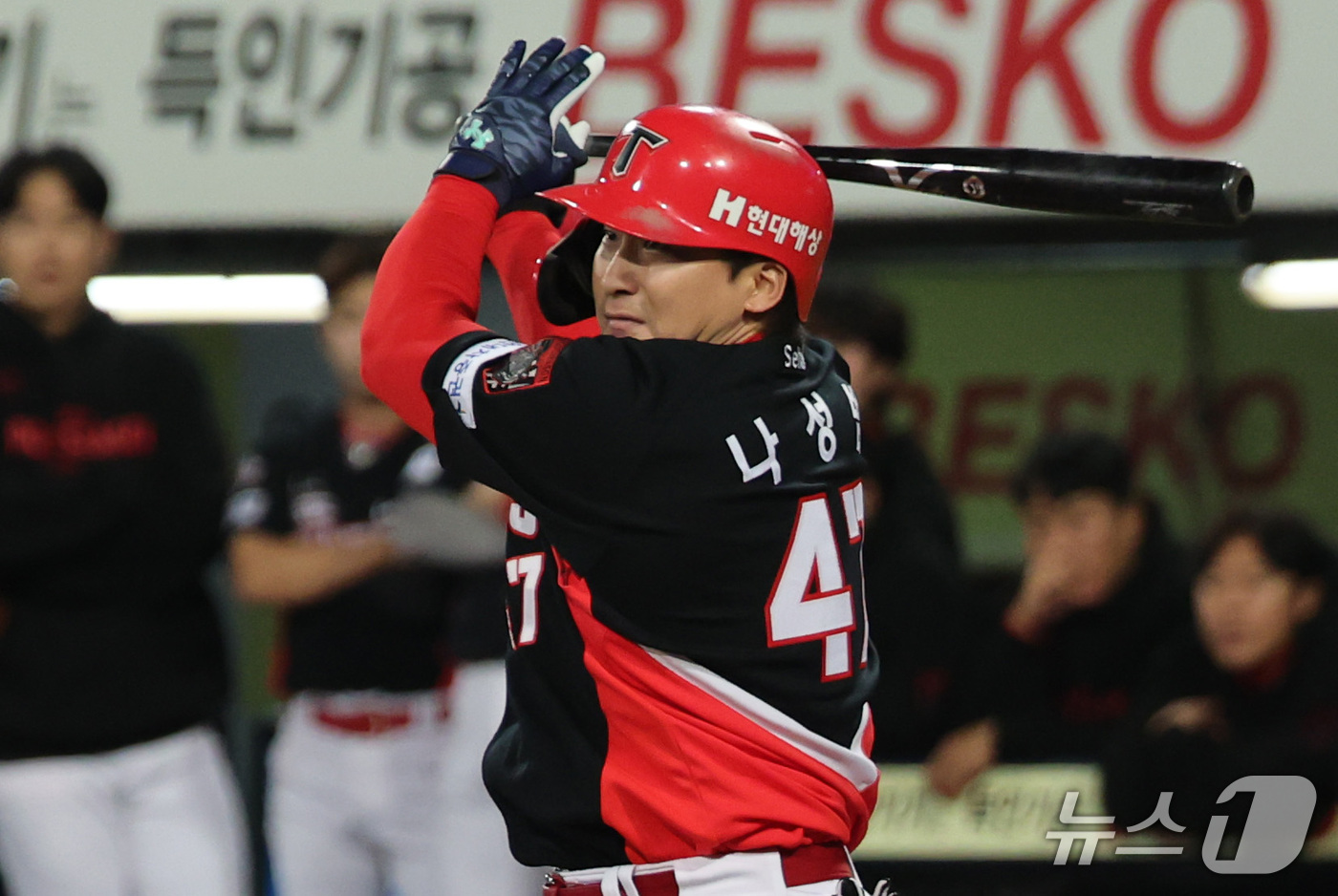 (대구=뉴스1) 박지혜 기자 = 26일 오후 대구 삼성라이온즈파크에서 열린 프로야구 2026 신한 SOL KBO 포스트시즌 플레이오프 1차전 KIA 타이거즈와 삼성 라이온즈의 경기 …