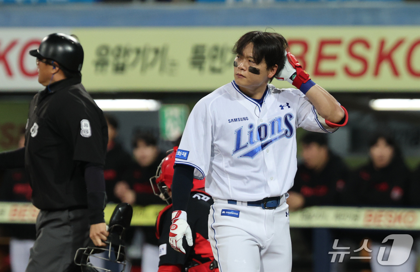 (대구=뉴스1) 박지혜 기자 = 26일 오후 대구 삼성라이온즈파크에서 열린 프로야구 2026 신한 SOL KBO 포스트시즌 플레이오프 1차전 KIA 타이거즈와 삼성 라이온즈의 경기 …