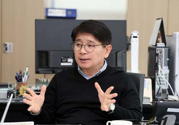 대한수의사회 "최정록 주말레이시아 대사 부임 환영…수의사 최초"