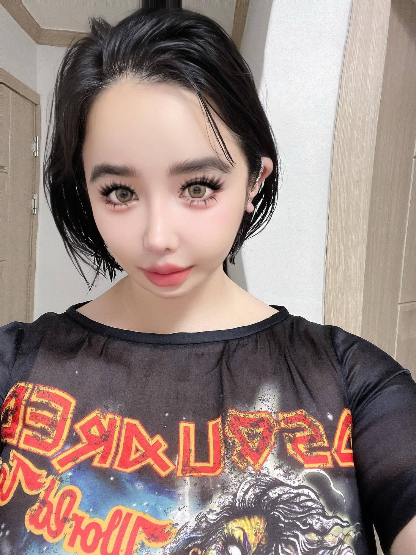 본문 이미지 - 사진=박봄 인스타그램 갈무리