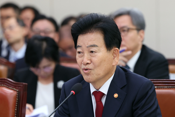 정동영 가족, 태양광 설비 없이 4억 재산신고…농지법 위반 의혹도