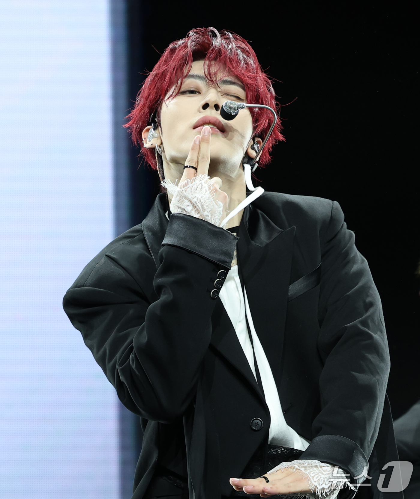 (서울=뉴스1) 권현진 기자 = 그룹 앤더블(AND2BLE) 리키가 27일 서울 용산구 블루스퀘어에서 가진 미니 2집 '시퀀스 투: 어트랙션'(Sequence 02: Attract …