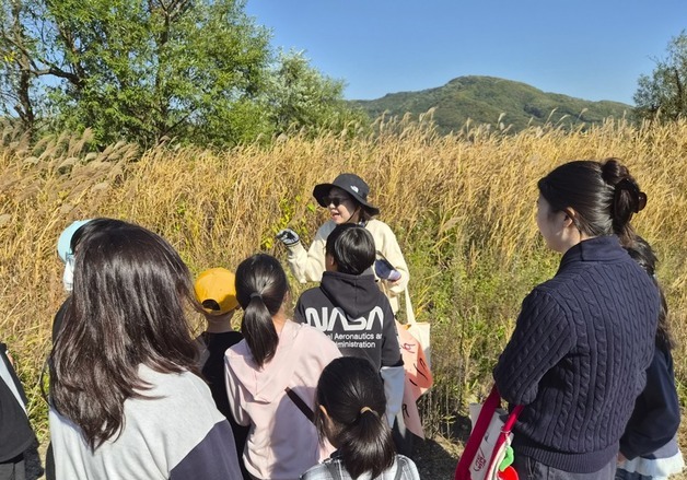 원주환경청, 지역 아동들에게 충주 비내섬 생태관광 제공