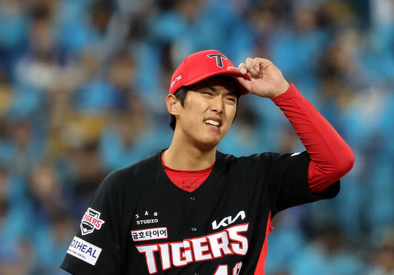 KIA 이의리 강판