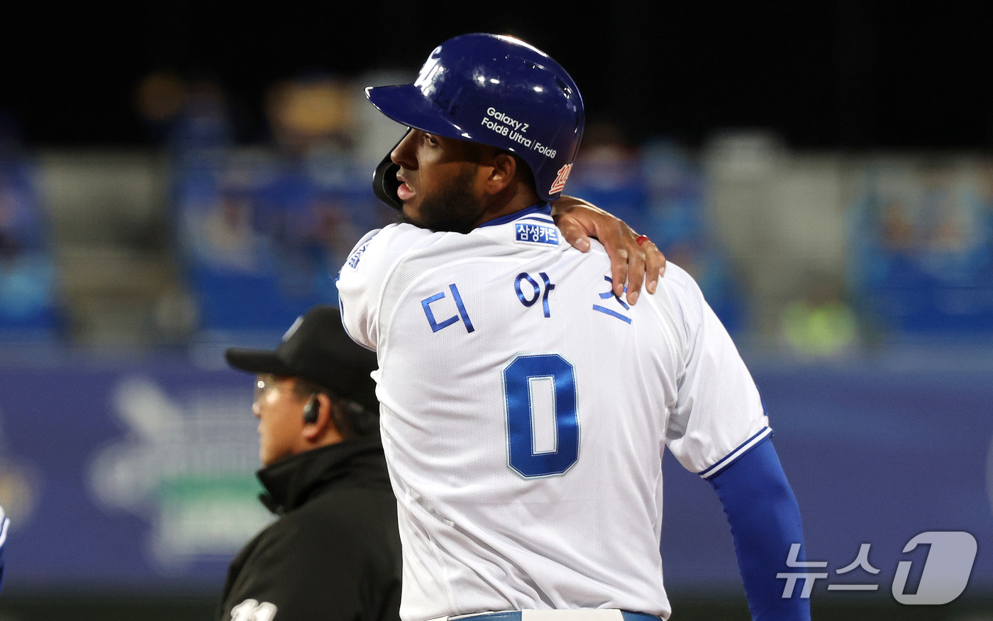 (대구=뉴스1) 박지혜 기자 = 27일 오후 대구 삼성라이온즈파크에서 열린 프로야구 2026 신한 SOL KBO 포스트시즌 플레이오프 2차전 KIA 타이거즈와 삼성 라이온즈의 경기 …