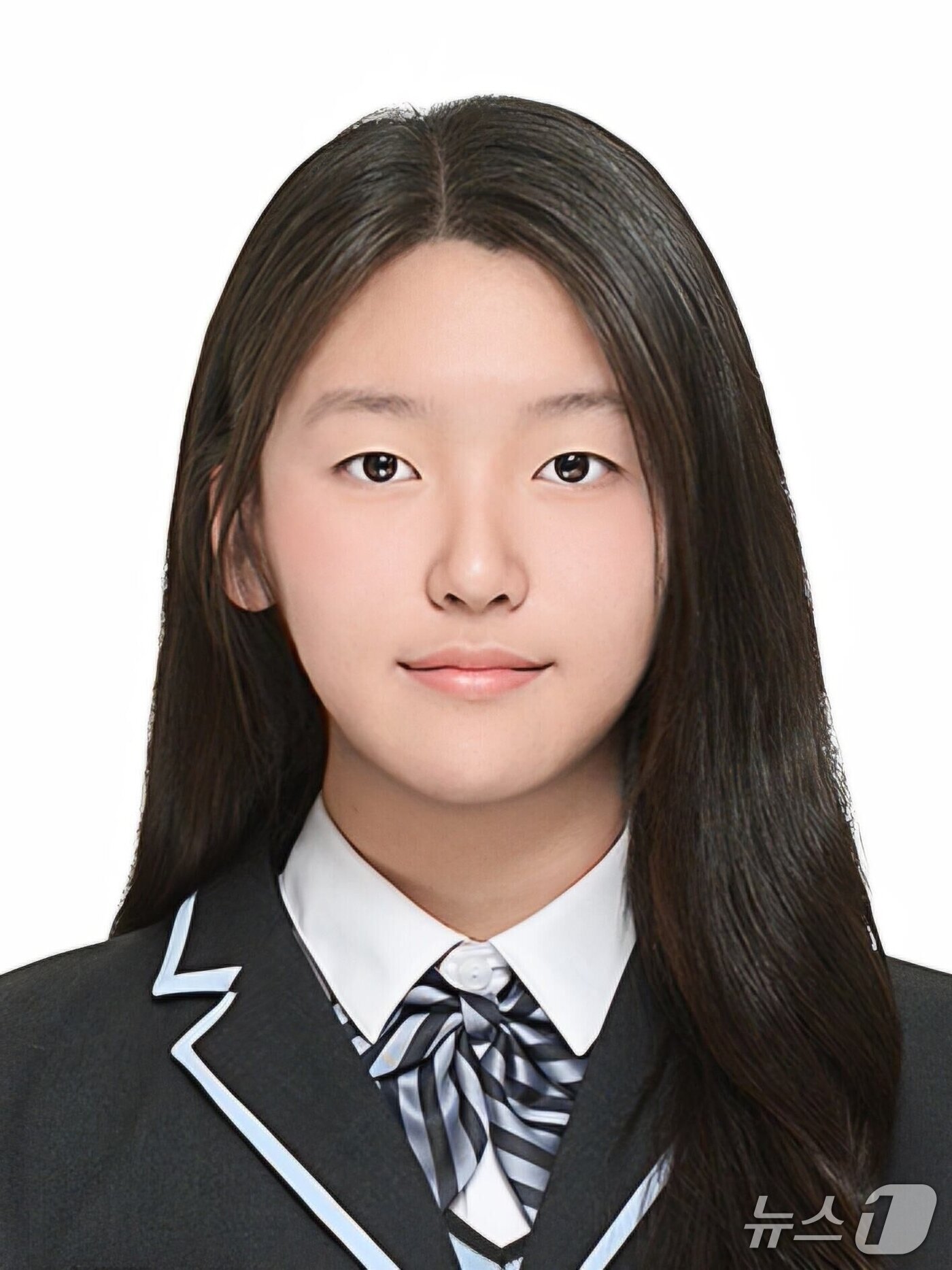 본문 이미지 - '2026 신문으로 만나는 K컬처 NIE 패스포트' 고등부 대상 수상자 김주은 (한국신문협회 제공. 재판매 및 DB 금지) 2026.10.28/뉴스1