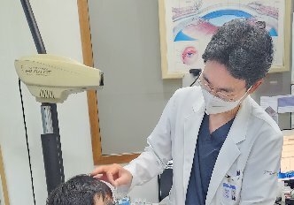 "초등생 10명 중 6명이 근시"…안경 맞추기 전 '가성근시' 감별부터