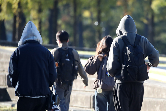 겨울옷 꺼내 입는 가을
