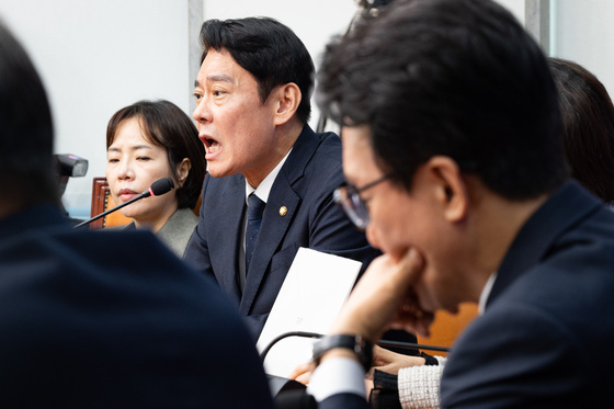한민수, 金 겨냥 "저는 신천지 개입설 피해자…허위면 책임져야"(종합)