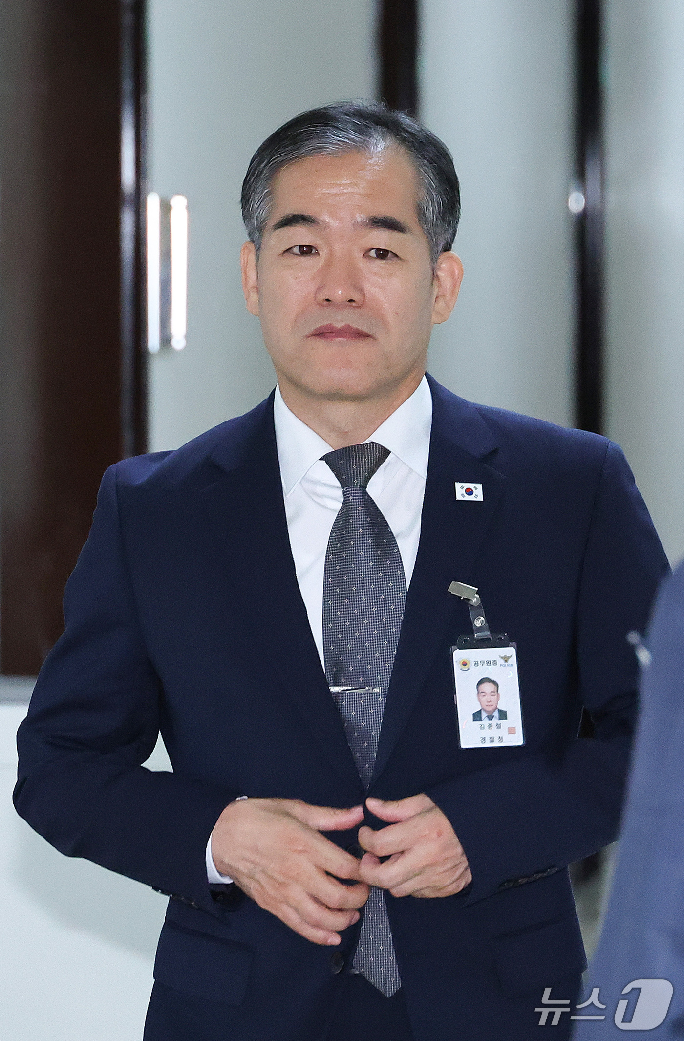 (서울=뉴스1) 신웅수 기자 = 김종철 경찰청장 직무대행이 28일 서울 여의도 국회에서 열린 정보위원회의 경찰청에 대한 국정감사에 출석하고 있다. 2026.10.28/뉴스1