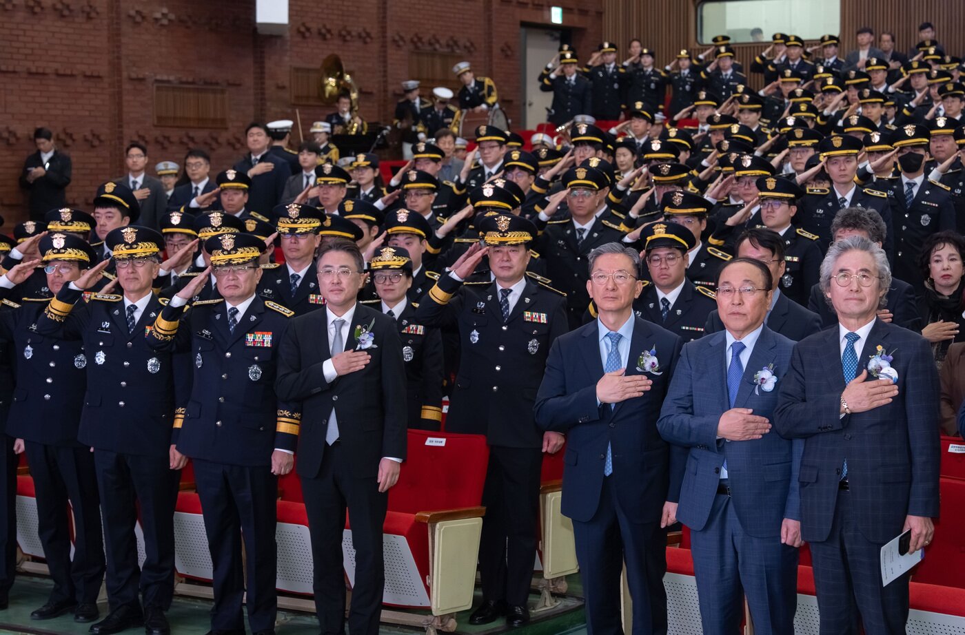 본문 이미지 - 법무부는 28일 오전 정부과천청사 대강당에서 제81주년 교정의 날 기념식을 열었다.(사진. 법무부 제공)