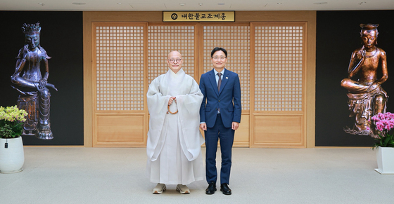 임광현 비서실장, 진우스님 예방…"불교계 선명상·문화사업 적극 협력"