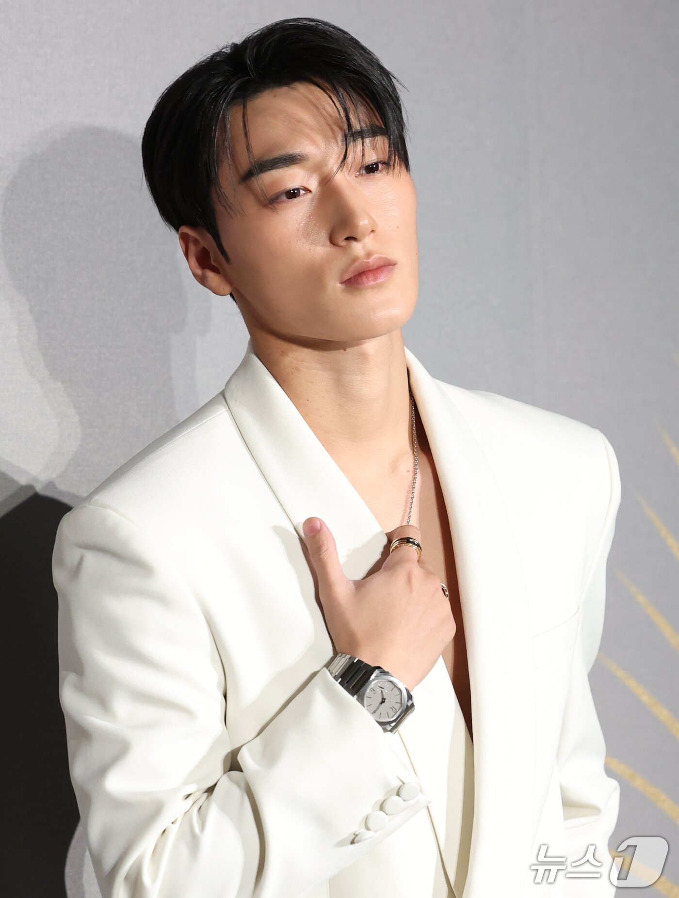 에이티즈 산, 청담동 뜬 북부대공