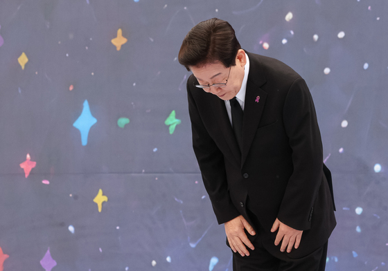 李대통령 지지율 46%·부정 44%…민주 36%·국힘 25% [NBS]
