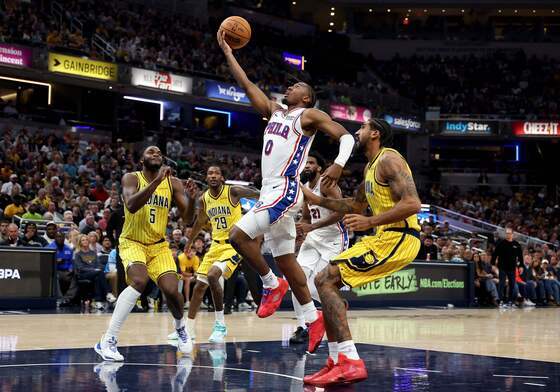NBA 필라델피아, '3쿼터 0-17' 열세 딛고 극적 뒤집기…맥시 27점