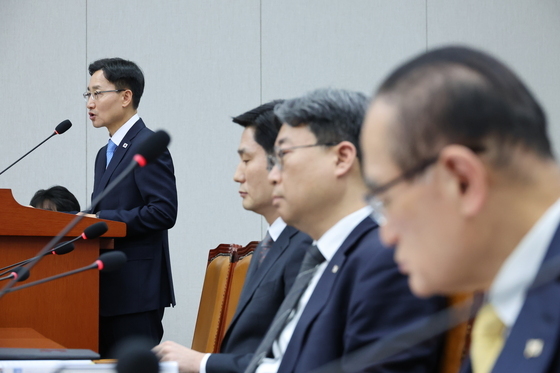 [국감] 업무보고하는 임광현 대통령 비서실장