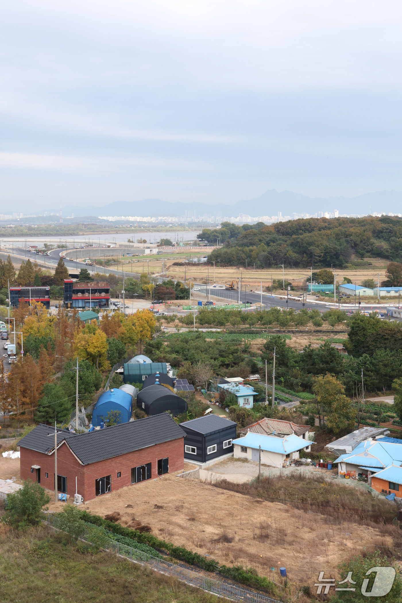 (서울=뉴스1) 이광호 기자 = 국토교통부가 29일 8·13 대책의 후속 조치로 7만6700가구 규모의 수도권 신규택지 후보지를 발표했다.  경기 김포, 구리, 하남, 의정부, 고 …