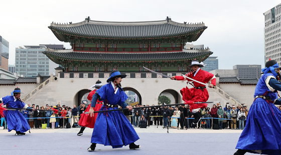 왕이 직접 호위군 점검하던 그날처럼…경복궁 '첩종' 사열의식 30일 개막